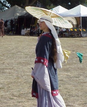 Kareina at October Crown, West Kingdom 2001.